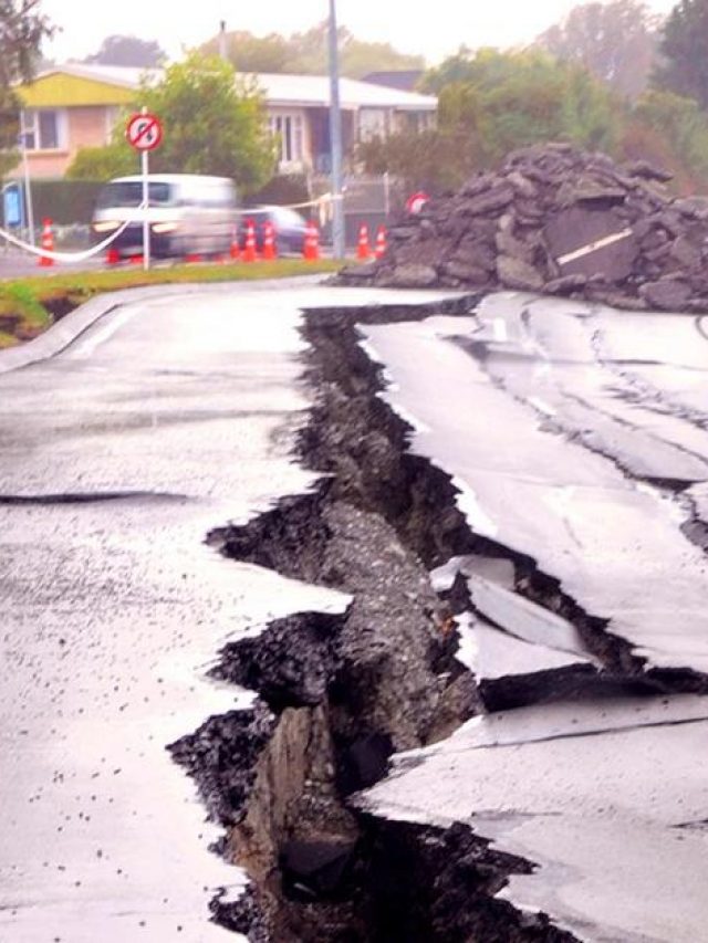 Strong Earthquake Rattles Afghanistan, India, and Pakistan