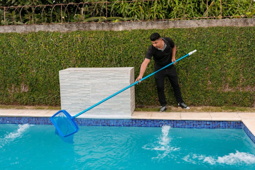 Clean and Maintain your Pool